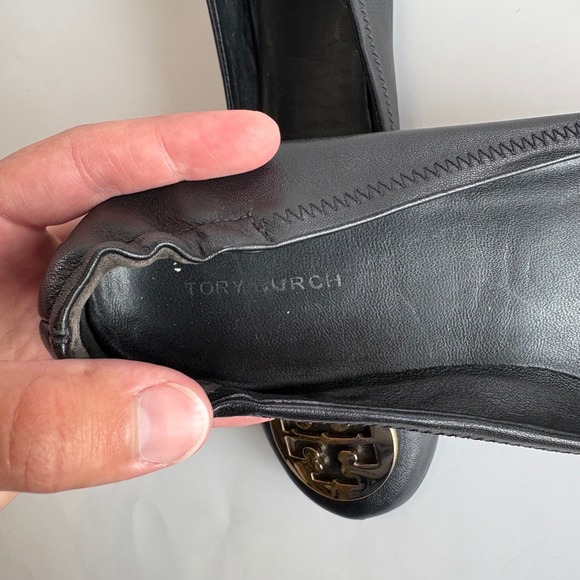 Tory Burch Claire Ballet Flats Women's 8M Black Leather Gold Logo‎ Medallion - Picture 10 of 11